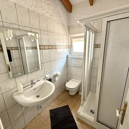 Residencial Rolando *