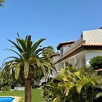 公寓 Residencial Rolando *