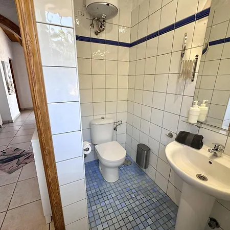 Residencial Rolando דירה