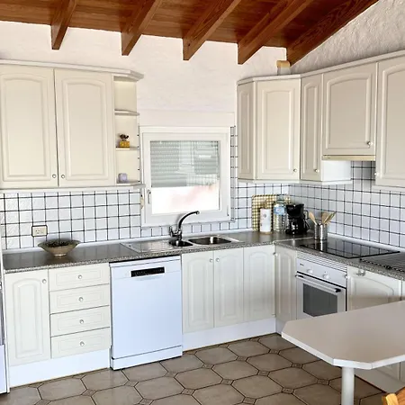 Appartement Residencial Rolando *