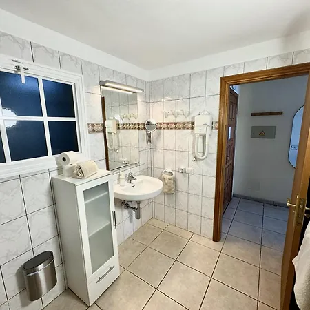 Residencial Rolando * La Matanza De Acentejo