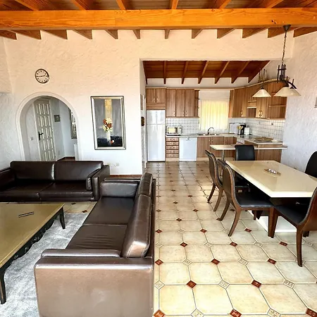 Residencial Rolando Appartement